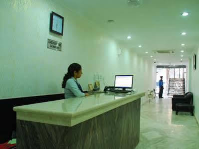 Didi Hotel Лакхнау Экстерьер фото